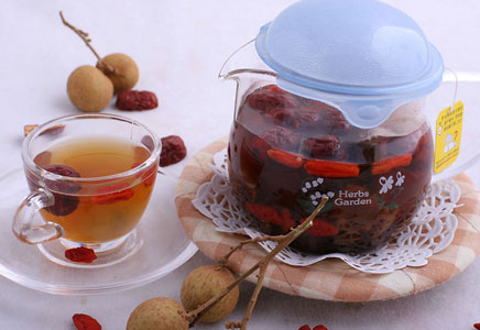 紅棗桂圓茶，紅棗桂圓的功效與作用