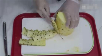 花式水果拼盤做法步驟 制作花式水果拼盤（圖文