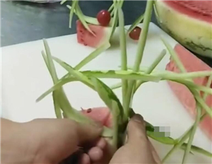 ktv果盤西瓜皮拉花 西瓜皮拉花走刀圖教程