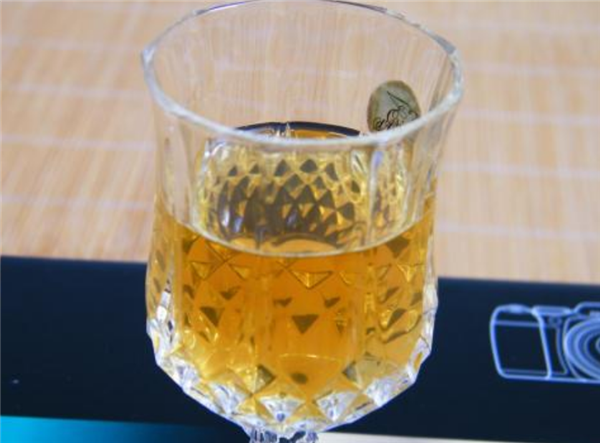 龍眼酒的功效與作用 龍眼酒的具體釀制方法