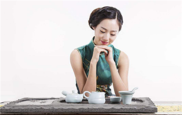 山楂茶的功效與作用 山楂泡茶怎樣有營養(yǎng)