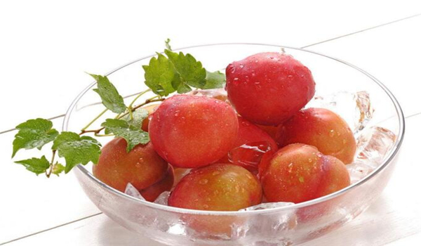 李子怎么腌制才好吃,李子的腌制方法(超簡(jiǎn)單)