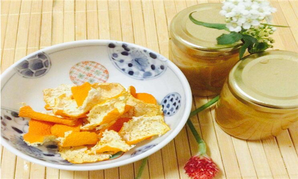 橘子皮泡水 橘子皮泡水喝有什么好處