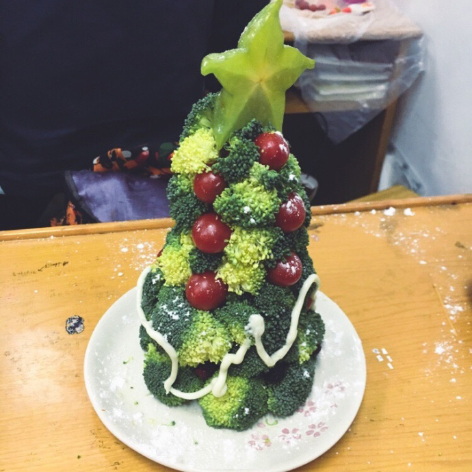 萬花筒創意水果拼盤圖片 看著眼花繚亂的水果拼盤