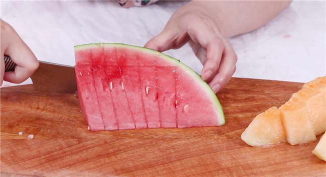 水果拼盤怎么做簡單好看
