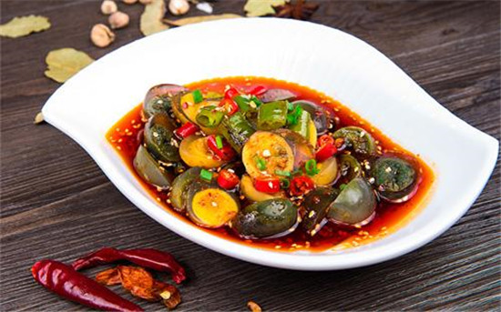 減肥期間可以吃涼拌松花蛋嗎，月經(jīng)期間涼拌的松花蛋能吃嗎