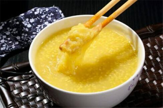 小米粥可以豐胸嗎，小米粥下奶嗎
