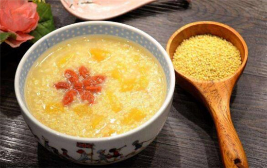 小米粥可以豐胸嗎，小米粥下奶嗎