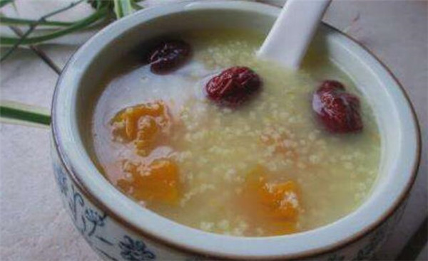 紅棗小米粥不能吃人群,小米粥的功效與作用