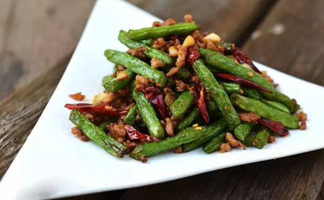 干煸四季豆需要焯水嗎，干煸四季豆怎么炒