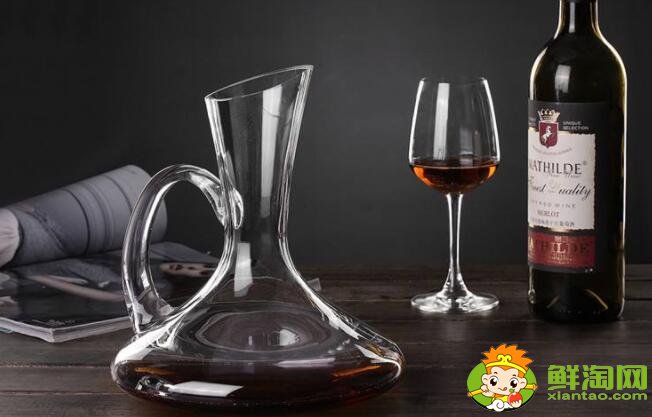 醒酒器怎么選擇，醒酒器什么形狀的好
