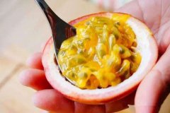 百香果肉怎么挖出來，百香果籽挖出來咋保存