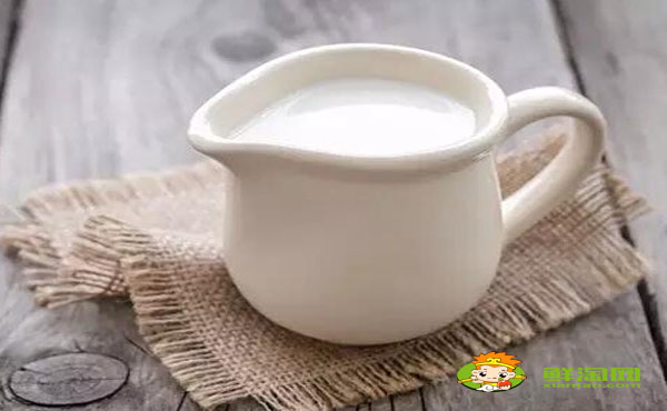 駝奶粉哪種好，什么品牌的駱駝奶粉最好