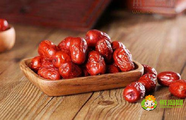 冬棗和紅棗是同一種嗎，紅棗是冬棗曬出來(lái)的嗎