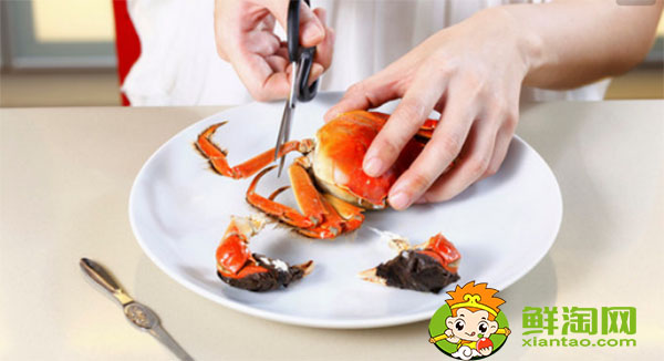 新手怎么吃螃蟹圖解