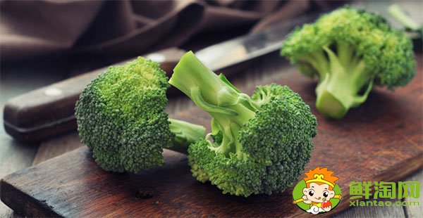 綠色的西蘭花變黃了還能吃嗎，西蘭花放冰箱變黃了還能吃嗎