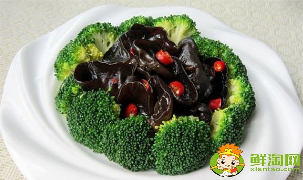 清炒西蘭花要不要焯水,清炒西蘭花木耳的做法