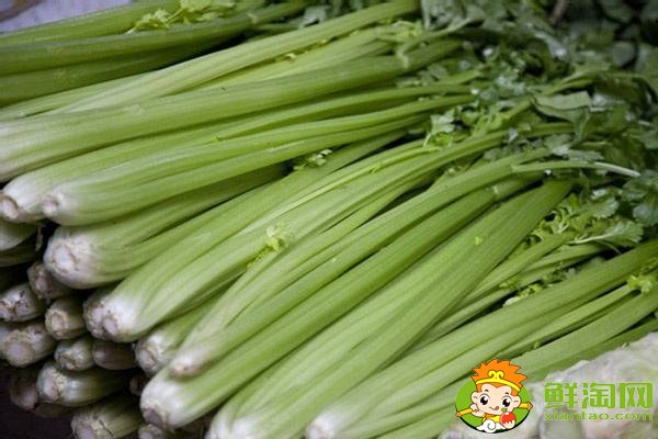 為什么有些人喜歡吃芹菜,今年的芹菜為什么便宜了