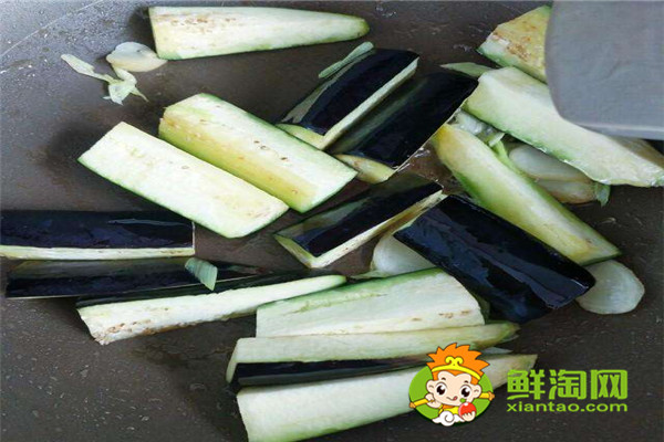 茄子切了能不能放第二天,茄子攤餅怎么做