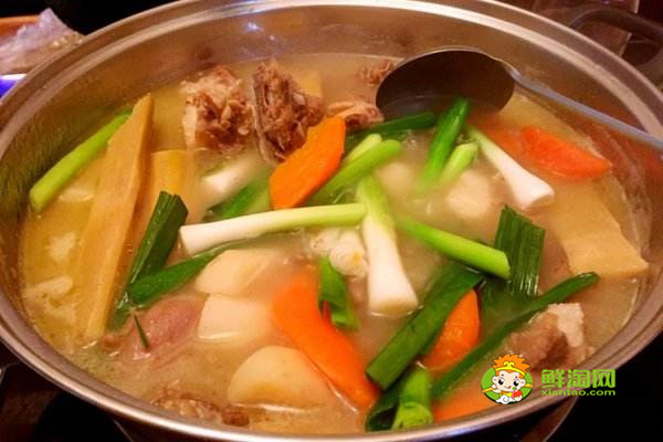 黑皮甘蔗可以煲湯嗎，黑皮甘蔗煲湯具有溫和滋補的效果
