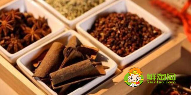 芝麻醬怎么調(diào)好吃，芝麻醬怎么調(diào)稀用涼水還是熱水