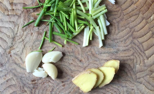 蔥和蒜是辛辣食物嗎