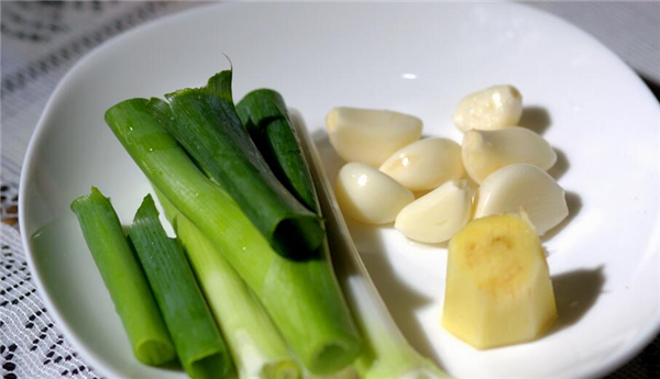 蔥和蒜是辛辣食物嗎