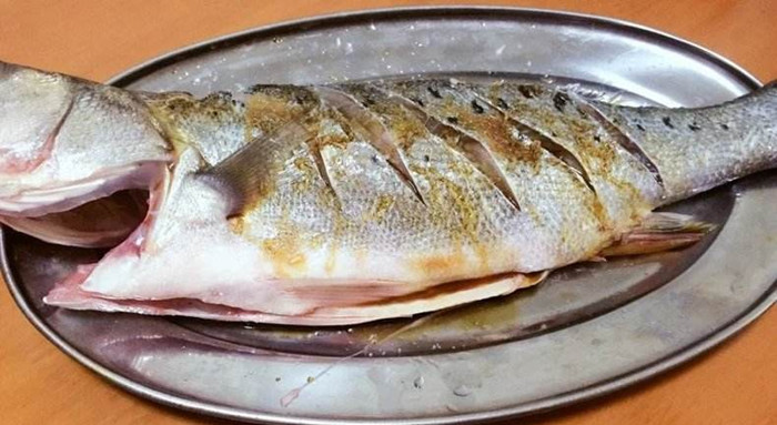 清蒸鱸魚正宗做法
