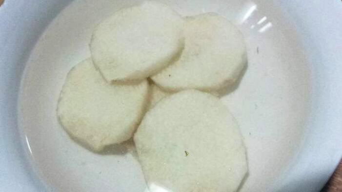 山藥蒸熟后發黑能吃嗎