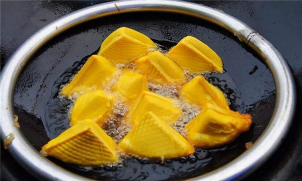 黑豆腐和黃豆腐哪個(gè)營(yíng)養(yǎng)價(jià)值高