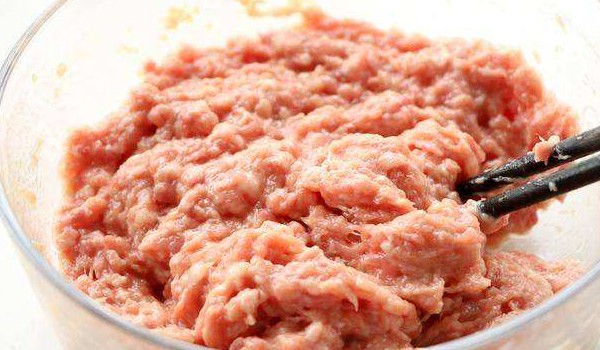 薺菜肉餡怎樣調餡