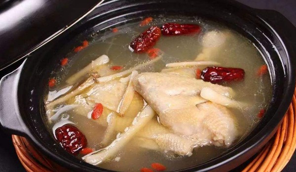 燉雞放什么容易燉爛