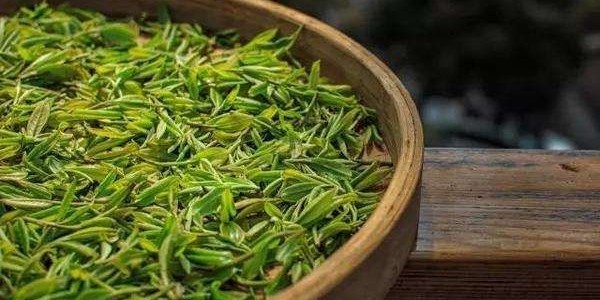 龍井新茶和老茶有什么區(qū)別