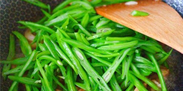 蕓豆炒肉需要焯水嗎