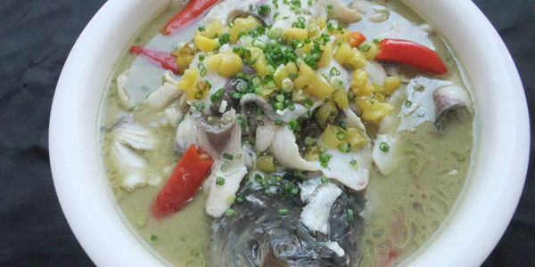 家常燉魚用冷水還是熱水