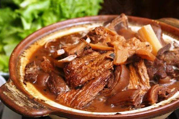 廣東羊肉煲放什么材料