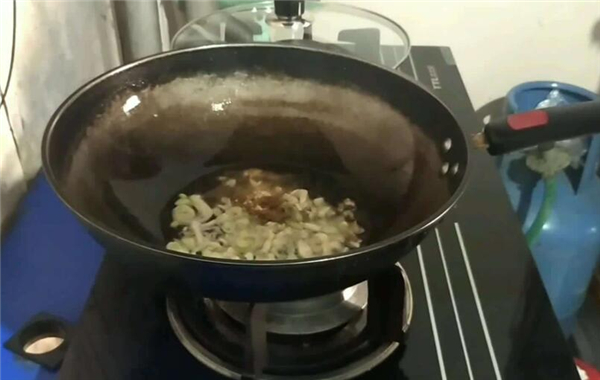 燉羊頭肉放什么調料