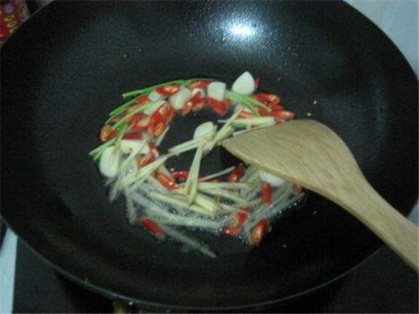 家常紅燒牛雜的做法
