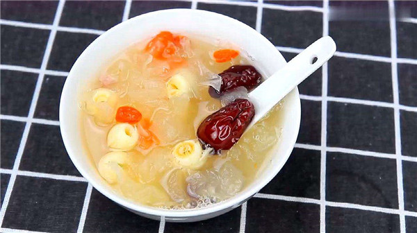 冬天銀耳湯隔夜能喝嗎
