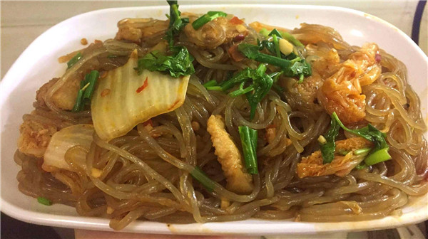 白菜燉粉條的家常做法