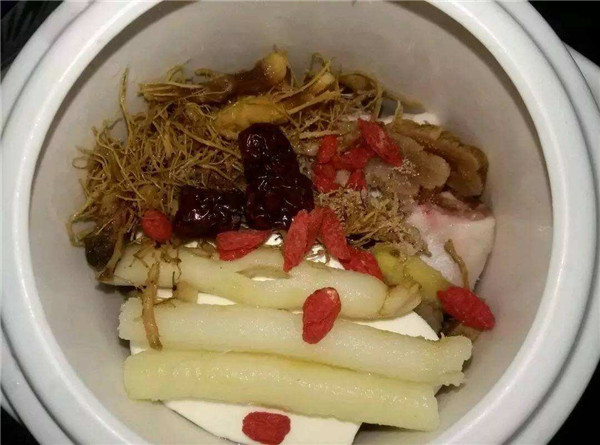 天麻燉雞要放多少天麻