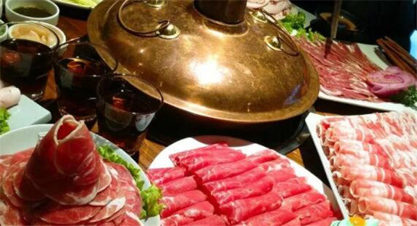 牛肉火鍋的做法