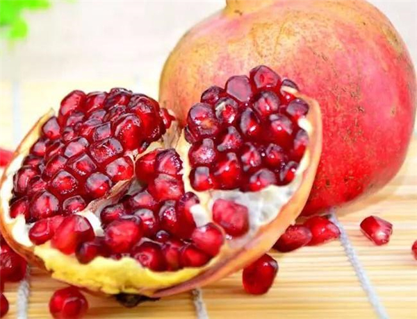 石榴煮水什么時(shí)候喝好