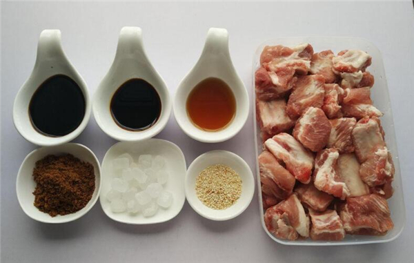 糖醋排骨的料汁怎么調(diào)