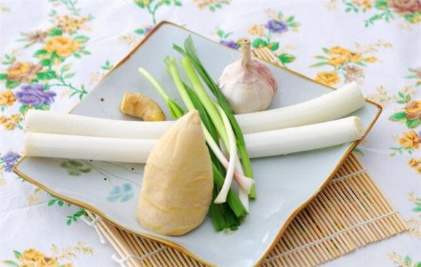 魷魚怎么炒好吃又嫩